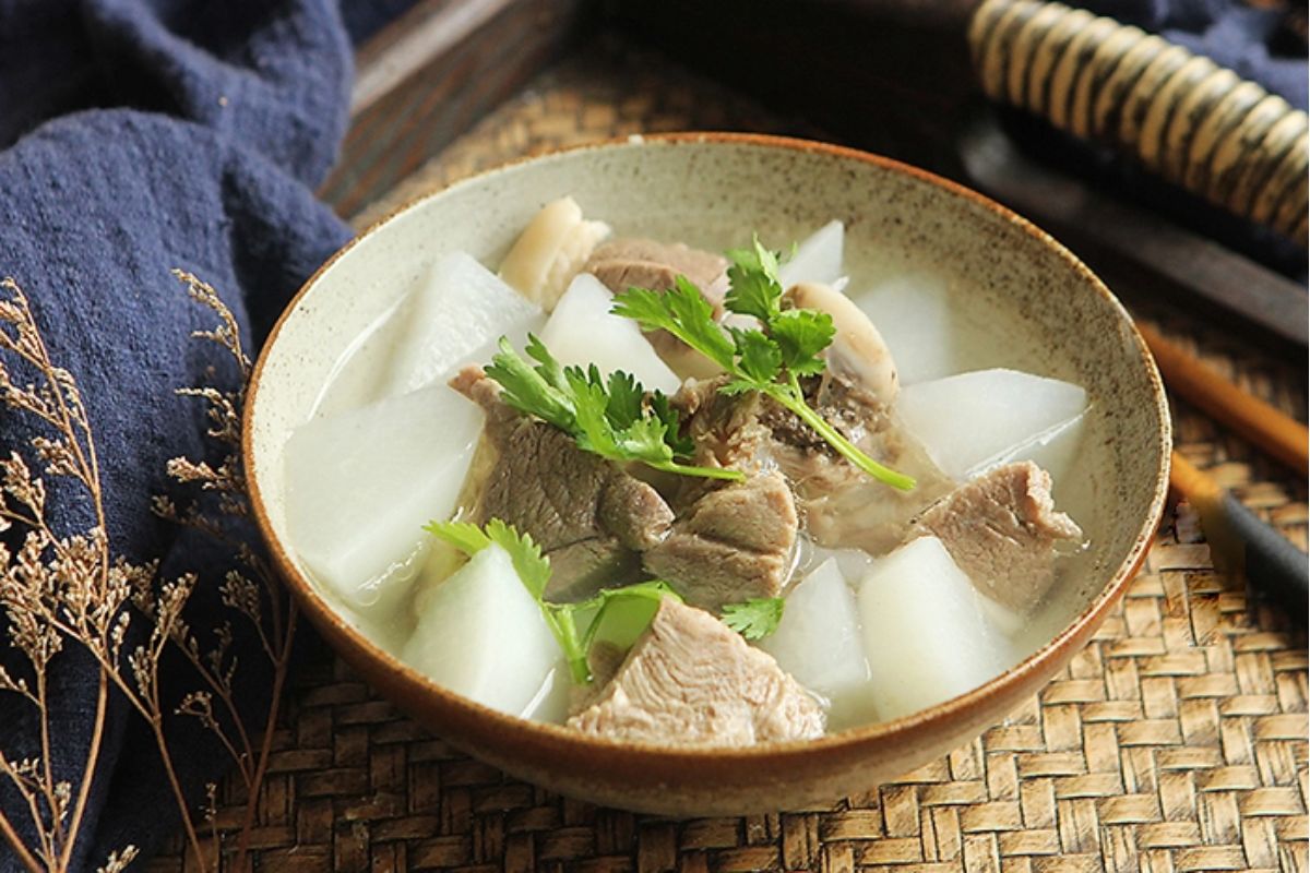 Canh sườn hầm củ cải - Món ngon tốt cho sức khỏe 