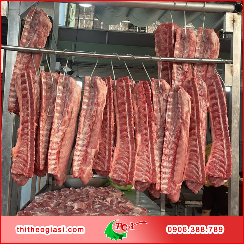 Lợi ích khi chọn nhà cung cấp thịt heo mảnh tươi cho bếp ăn trường học