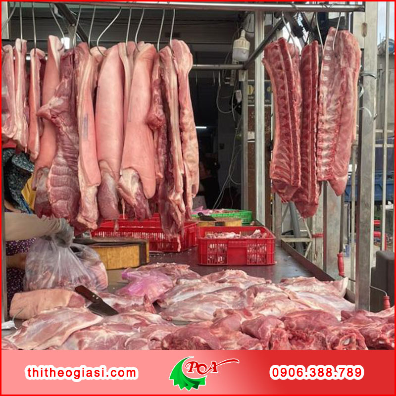 Tầm quan trọng của thịt heo mảnh tươi trong bếp ăn quân đội