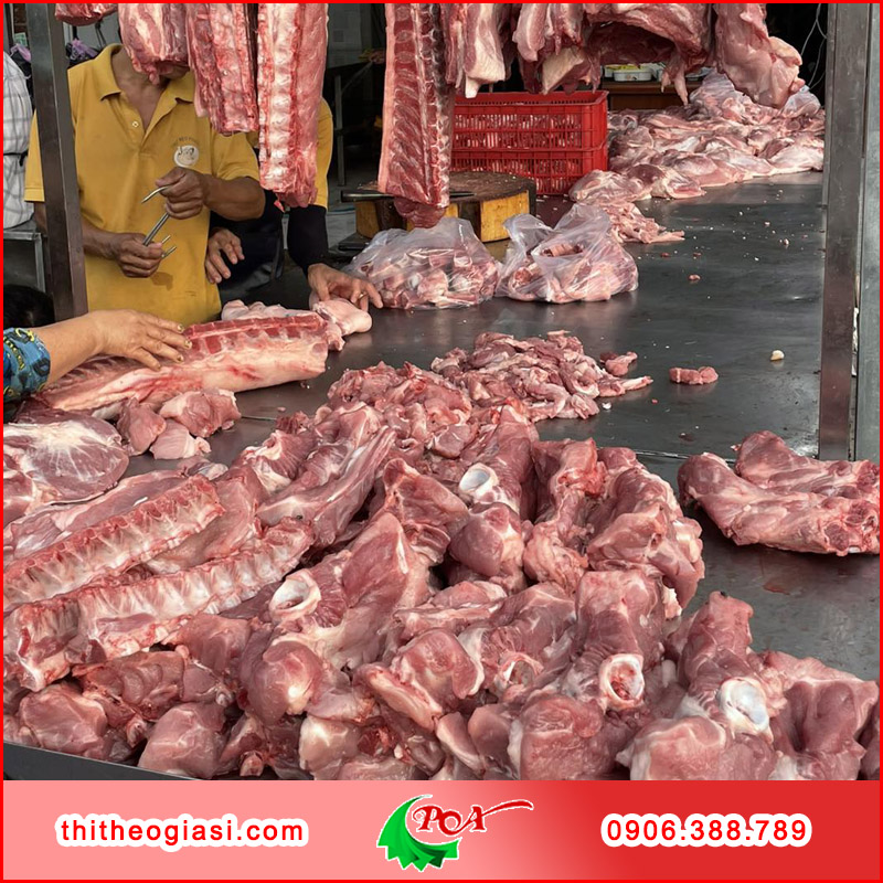 Thực trạng sử dụng thịt heo không đảm bảo trong một số trường học